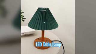 ইউএসবি-সি চার্জিং পোর্ট বেডসাইড টেবিল ল্যাম্প সঙ্গে কাঠের বেস এবং এলইডি বাল্ব ডিমেবল ফ্ল্যাক্সেন ফ্যাব্রিক শেড আধুনিক