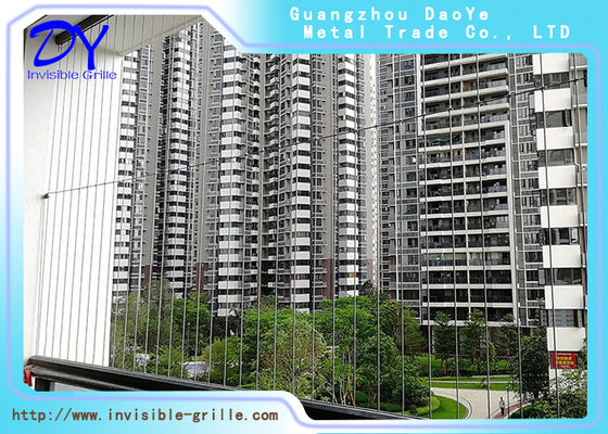 2.0 মিমি 316 স্টেইনলেস স্টীল তার উচ্চ উচ্চ বিল্ডিং বারকনি / উইন্ডো অদৃশ্য নিরাপত্তা গ্রিলে