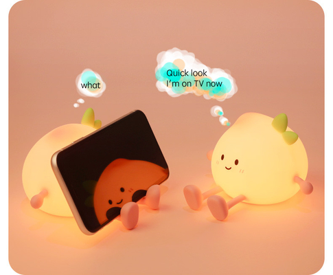 Latest Cute Peach Silicone Night Light Rechargeable Eye Protection বেডসাইড ল্যাম্প বেবি বেডরুমের জন্য রঙিন Peach Night Lighting