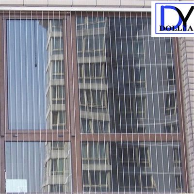 সহজ অগ্নিকাণ্ডের জন্য 5 সেন্টিমিটার তারের ব্যবধান সহ 316 স্টেইনলেস স্টিলের অদৃশ্য গ্রিল