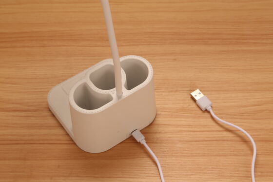 স্টাডি রুম এলইডি টেবিল ল্যাম্প এক টুকরা স্লিপার লাইট বেডরুম ডেস্ক আলো এবং পড়ার জন্য আদর্শ