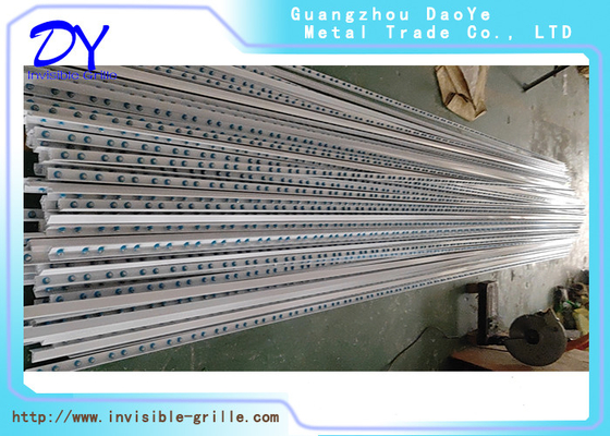 2.0mm অ্যালুমিনিয়াম রেল ট্র্যাক AG3 বারান্দার অদৃশ্য নিরাপত্তা গ্রিল নির্মাণের জন্য